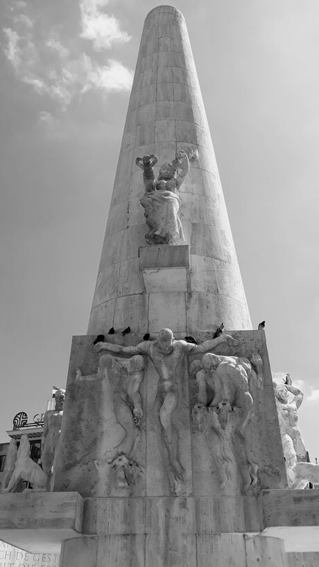 Oorlogsmonument op de Dam