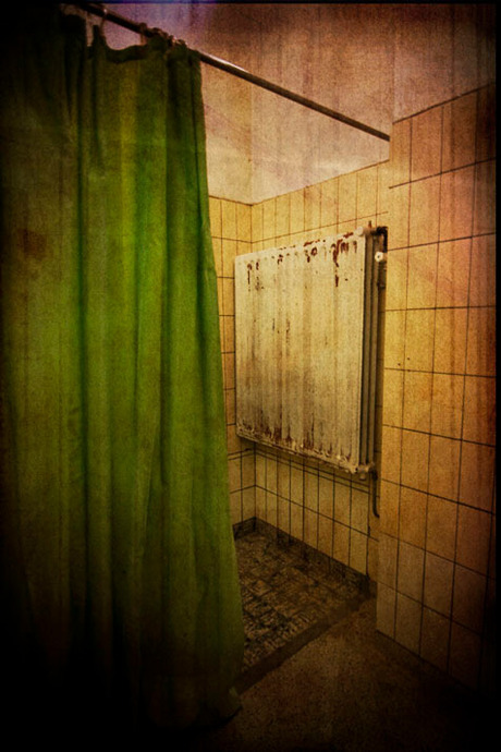 psycho shower