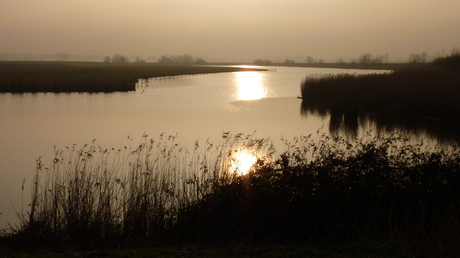 Zonsondergang kreken St.Kruis