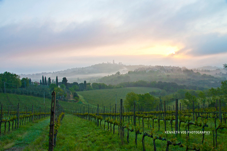 Ochtendgloren nabij Santa Gimignano