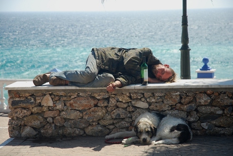 Zwerver in Nerja in Spanje