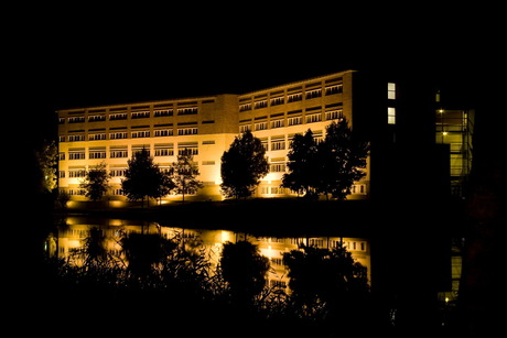 gerechtsgebouw@night (achterkant)