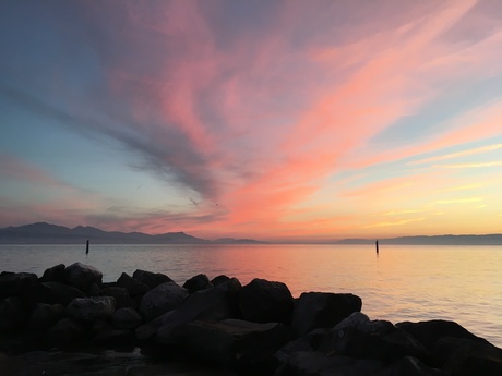 Sunset lake Lausanne