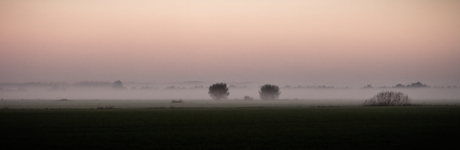 Zon opkomst in het najaar.