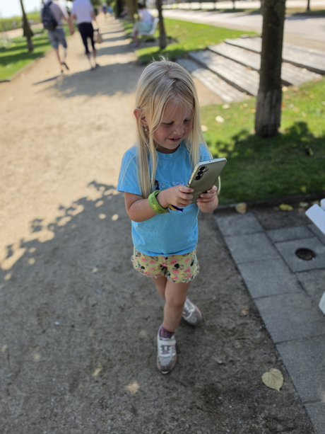 Meisje telefoon mobiel 