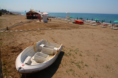 boot op strand