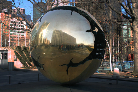 Monument bij de United Nations in New York