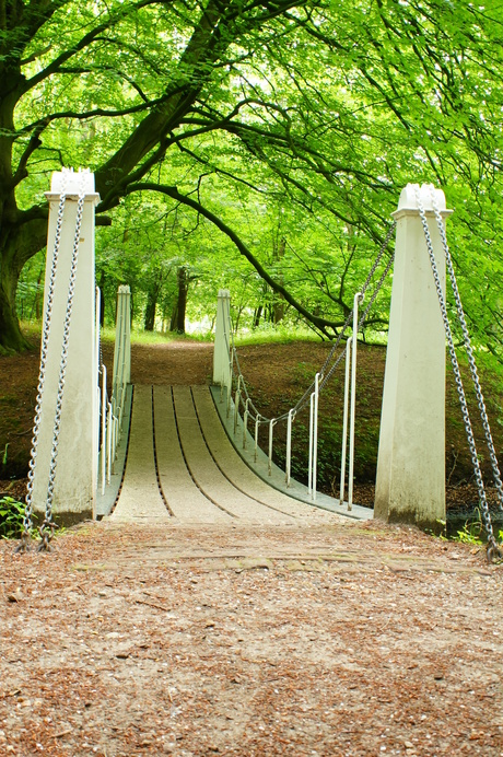 over de brug