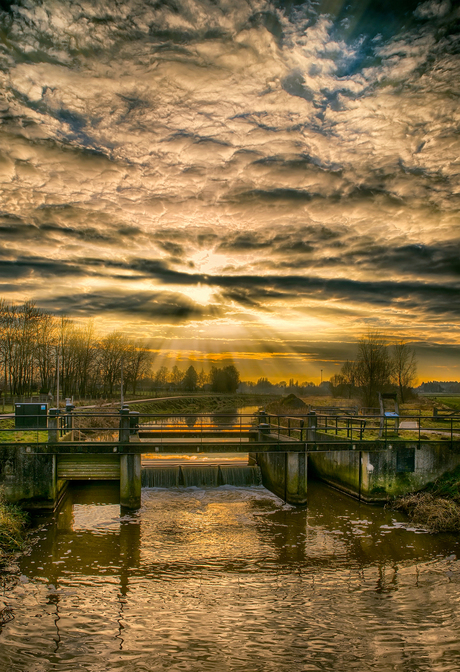 sluis bij Rijsbergen