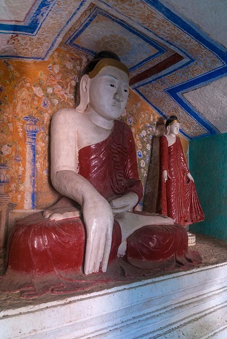 Shwe ba Daung