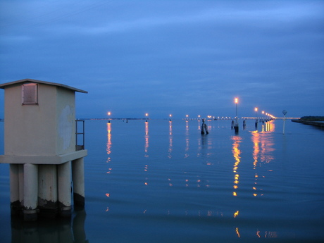 avondschemering bij Fusina