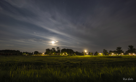 Tjamsweer bij nacht