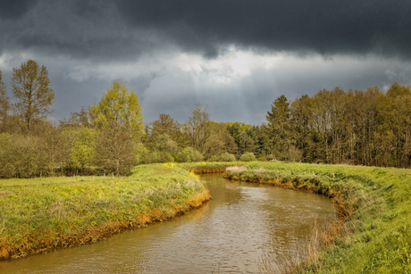 De Nete onweer in't verschiet