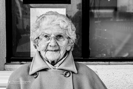 streetportrait of a lady that will turn 101 in december