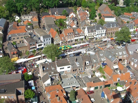 Centrum Rhenen vanaf de Cuneratoren.