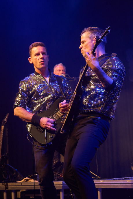 Concert Metal Jackets