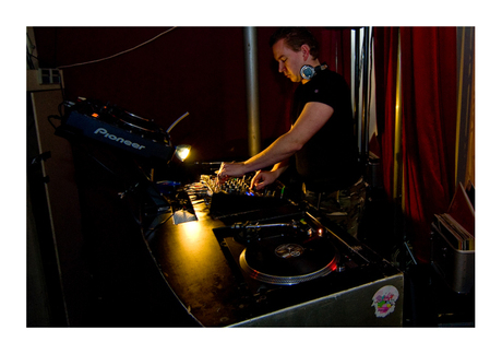 DJ TRH