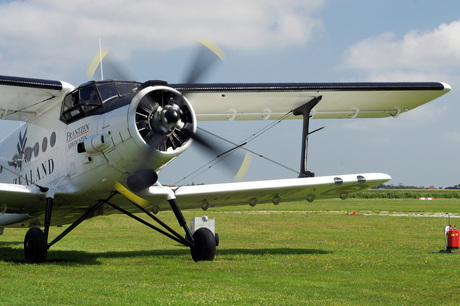 Antonov 2P