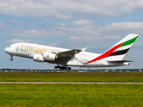 Emirates Airbus A380 A6-EDI