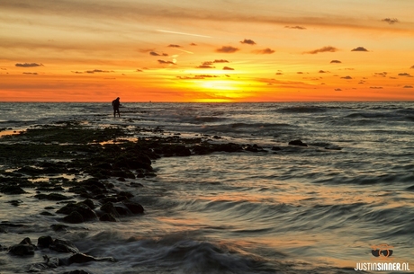 Zonsondergang op Texel. Strandslag Paal 9