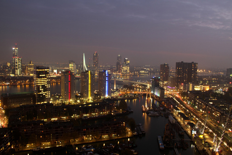 Skyline Rotterdam by falling night