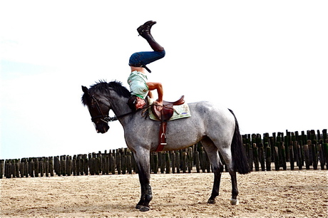 Acrobatiek op paard