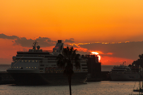 Zonsondergang Funchal