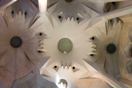 Sagrada Familia Plafond