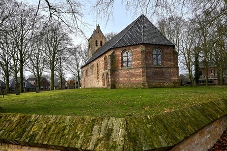 De Bonifatiuskerk van Oldeberkoop