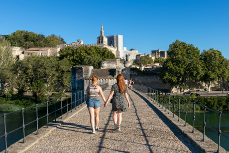 Mijn dochters op Pont d'Avignon