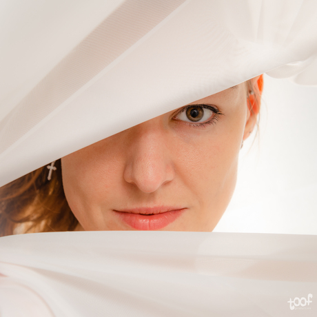 The eye in between...