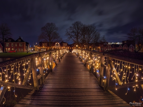 De brug van de Menno van Coehoornsingel naar de Buitensingel (Delfzijl).