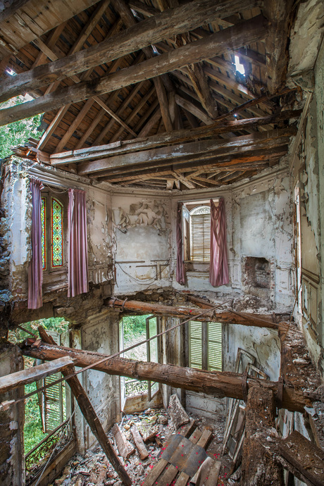 Abandoned mansion