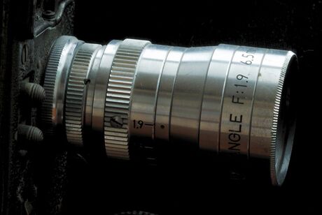 Lens oude filmcamera