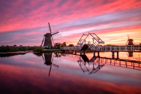 Fired sky Kinderdijk