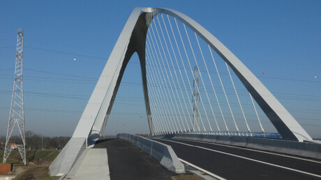 Brug Geel Stelen