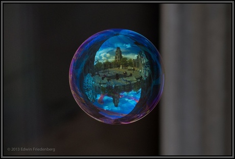 World in Bubbles: Dom van Utrecht