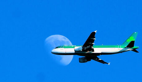 fly me to the moon!