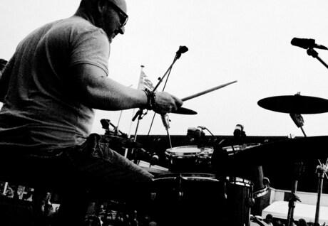 Openluchtdrummer