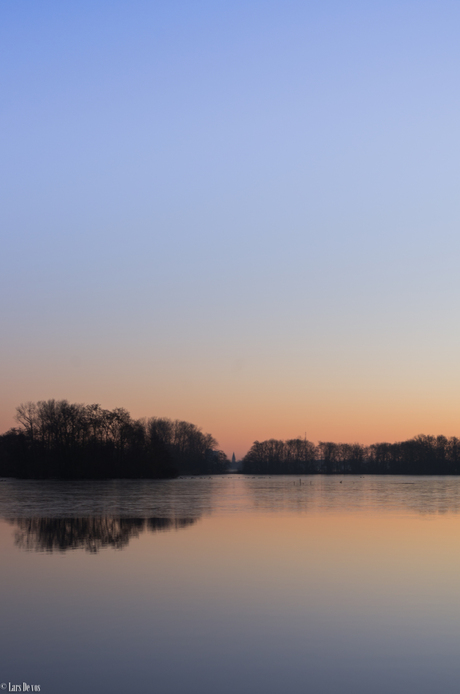 Kerkje in pastel tinten