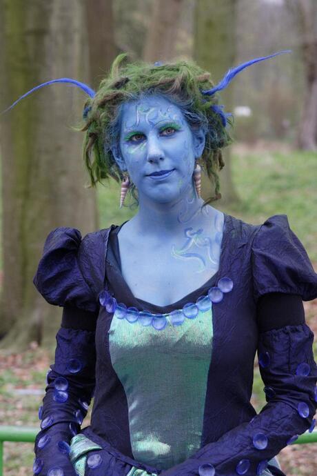 Fantasy figuur in blauw