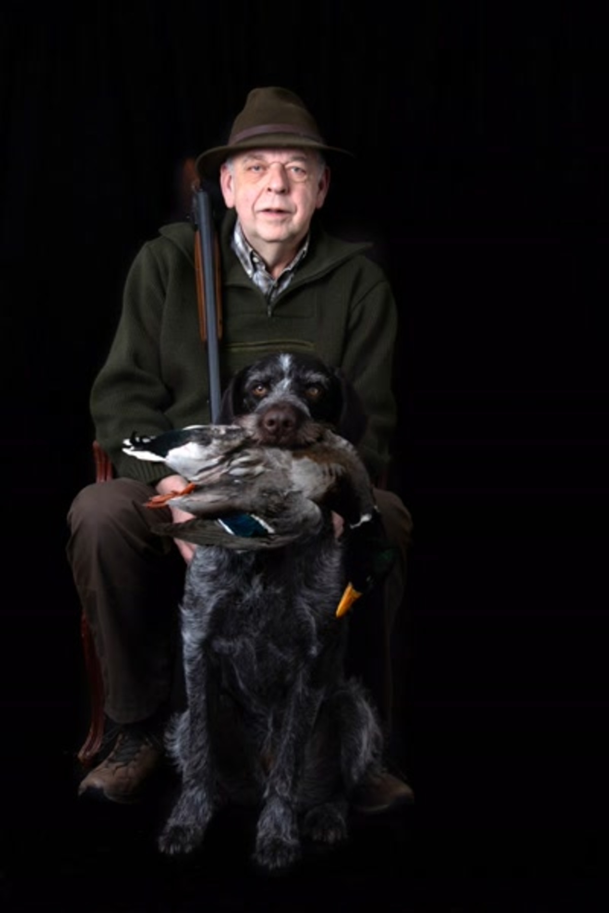 De Jager En Zijn Hond - Foto Van Helga.Teunissen - Portret - Zoom.Nl