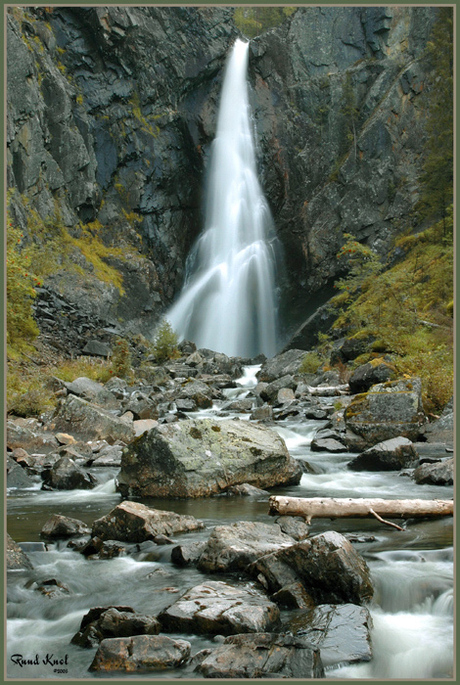 Foss i etnedalen