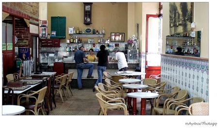 spanish cafe