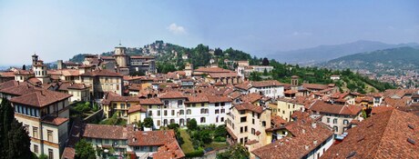 Bergamo skyline (2)