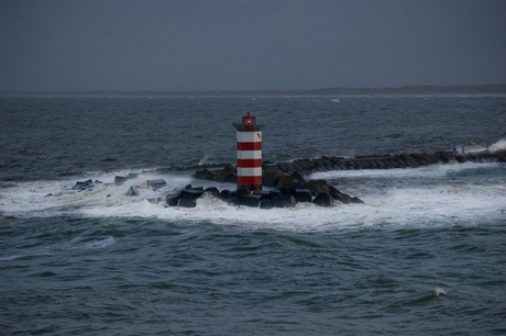 Vuurtorentje bij IJmuiden