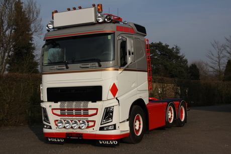 volvo kraker transport