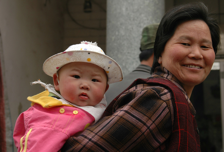 Chinese Baby met Moeder