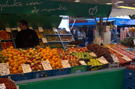 markt in centrum Groning