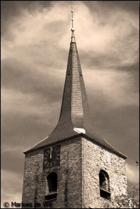 20120729 Kerk van Heveskes (4).jpg